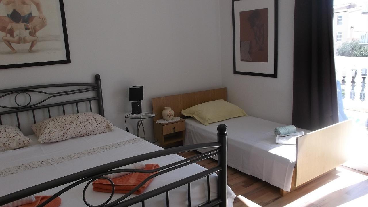 Apartments Marija Near Center Vodice Habitación foto