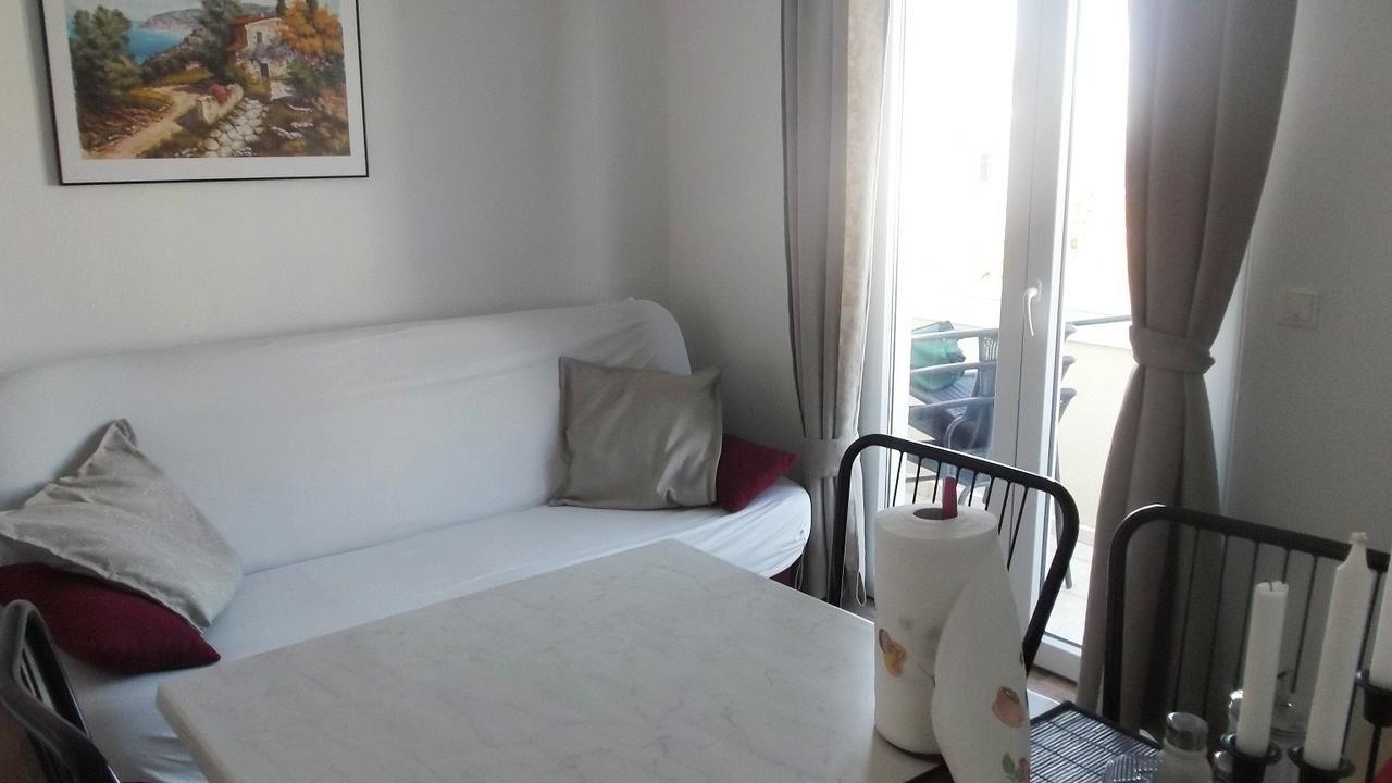 Apartments Marija Near Center Vodice Habitación foto